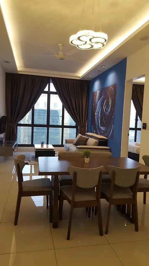 5 Star Homestay ジョホールバル 0*,